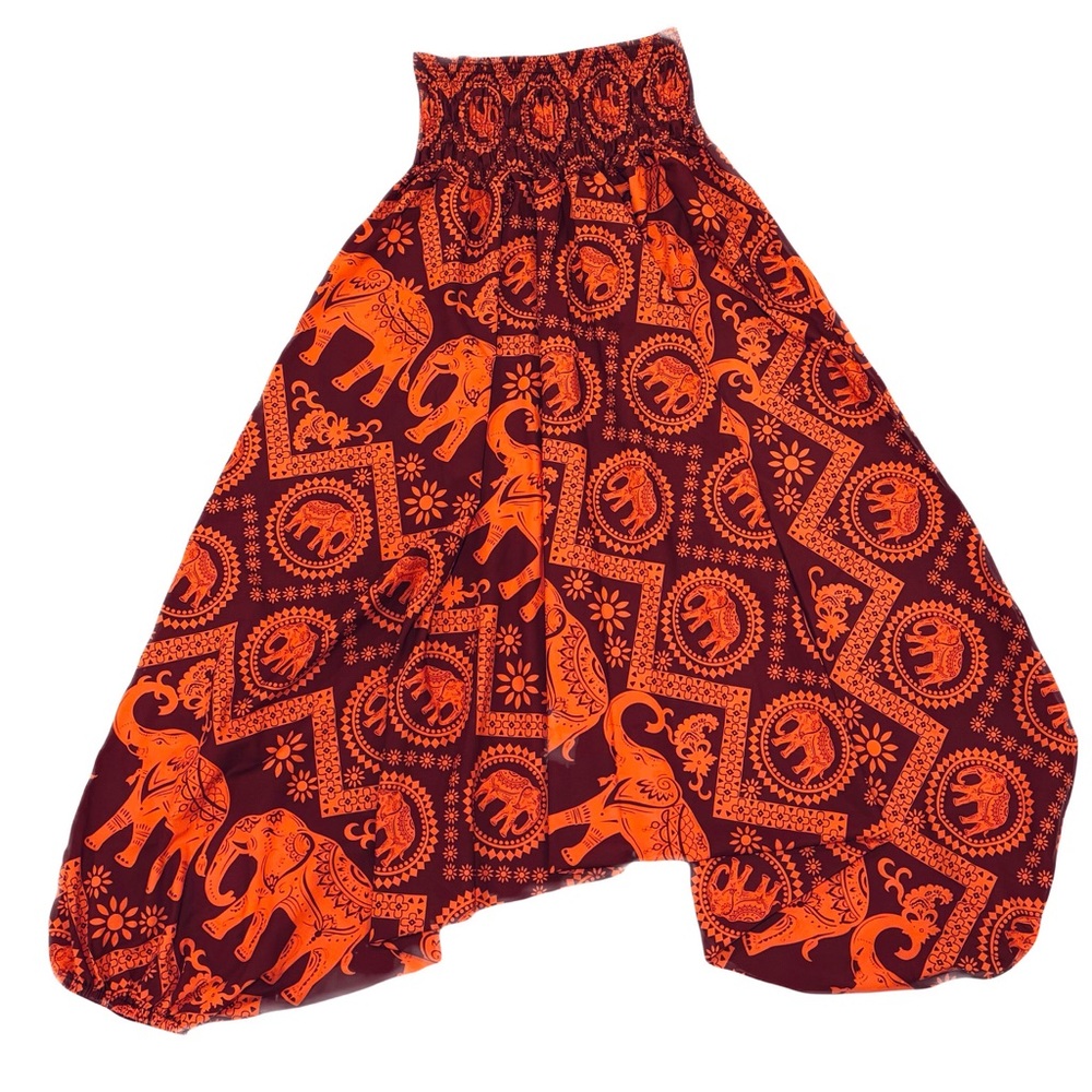 Woman’s Dilake orange and red